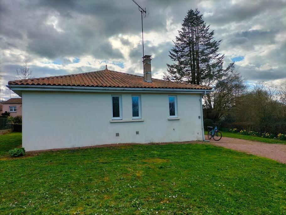 Petite Maison, Le Charme De L'Ancien Saint-Mesmin  المظهر الخارجي الصورة